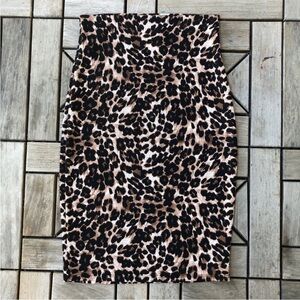 Lily White Leopard Pencil Skirt Size S